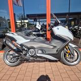 Yamaha TMAX- Tech Max Ceramic Grey - Offers