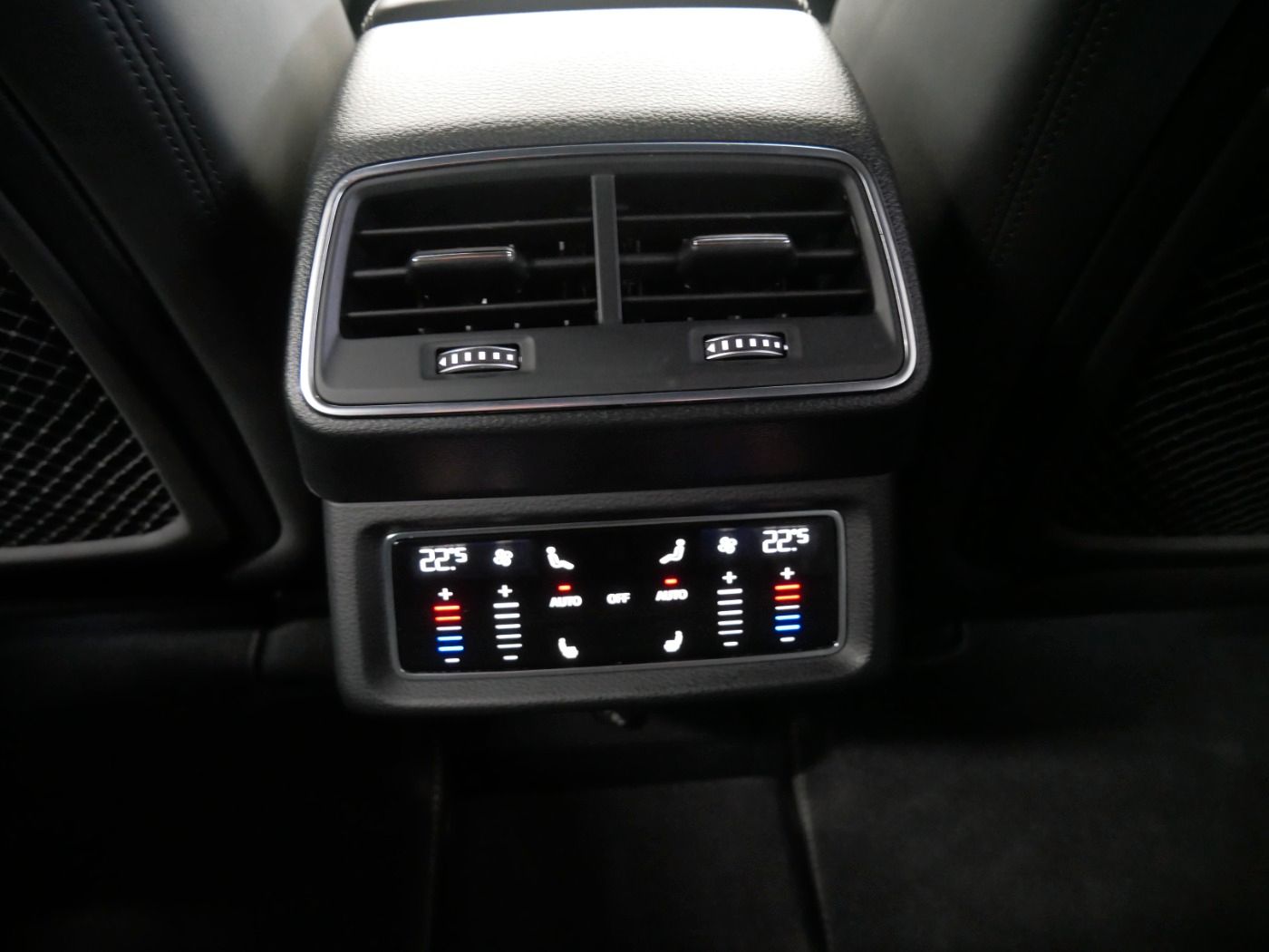 Audi e-tron - Bild 15
