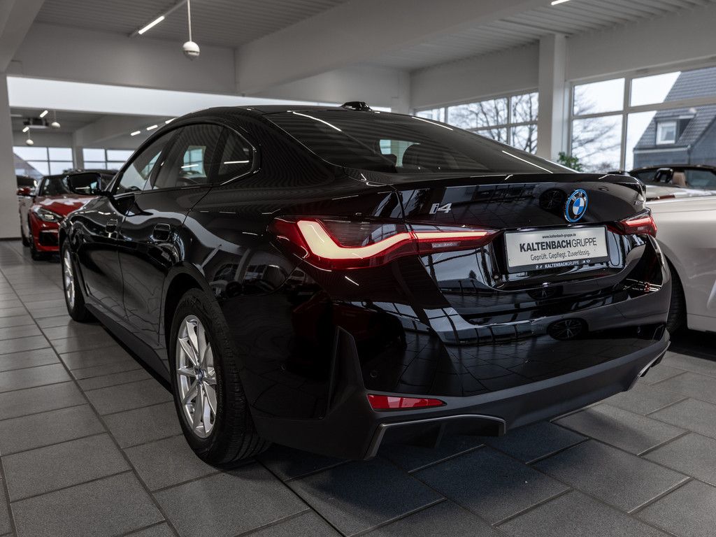 BMW i4 - Bild 10