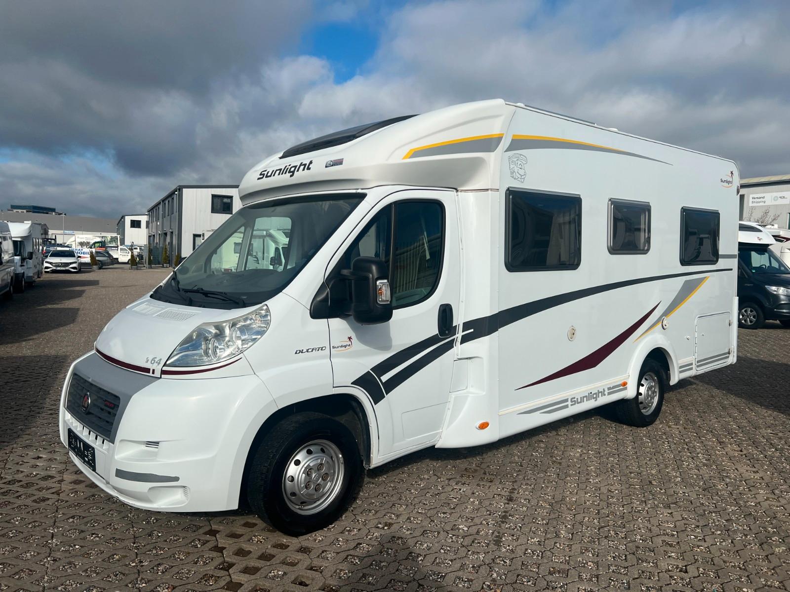 Sunlight T 64 *AUTOMATIK*160PS*A.SAT*2xSOLAR*AHK*KAMERA*