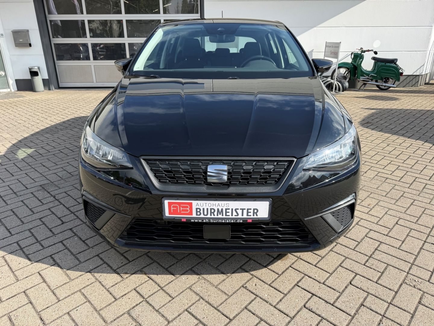 Fahrzeugabbildung SEAT Ibiza Style DigiCockpit LED CarPlay Klima Front
