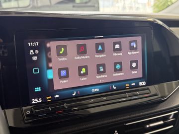 Volkswagen Caddy Maxi eHYBRID DSG STYLE ACC KAM 7SITZ AHK