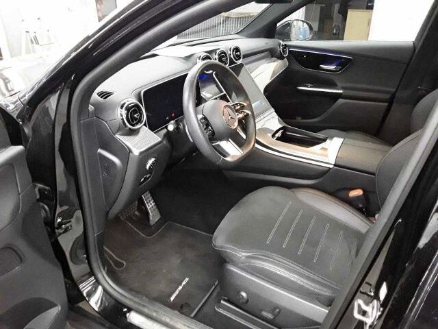 Fahrzeugabbildung Mercedes-Benz GLC 200 4M AMG Distr+360°+Ambiente+Keylessgo+