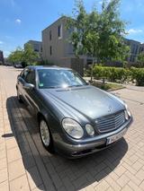 Mercedes-Benz E 280 CDI 4MATIC ELEGANCE Elegance - Mercedes-Benz E 280 mit Diesel-Antrieb: Limousine, Automatik