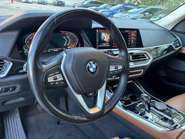 BMW X5 xDrive40i Gestiksteuerung Head-Up HK HiFi