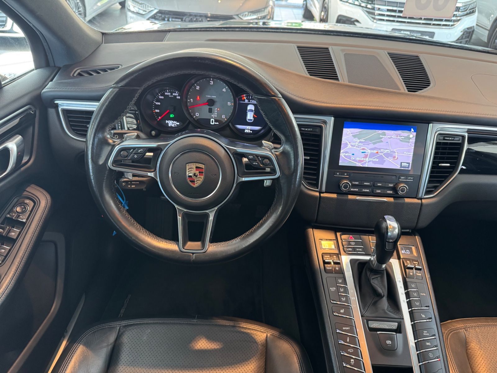 Fahrzeugabbildung Porsche Macan S Diesel/PANO/APPLE/NAVI/PDC/TEMPOMAT/SHZ