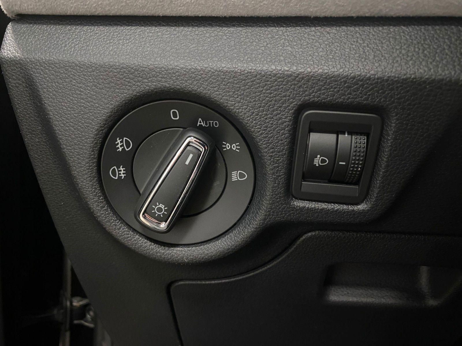 Fahrzeugabbildung SKODA Kamiq 1.0 TSI 85kW DSG Selection ACC+elek.Heck