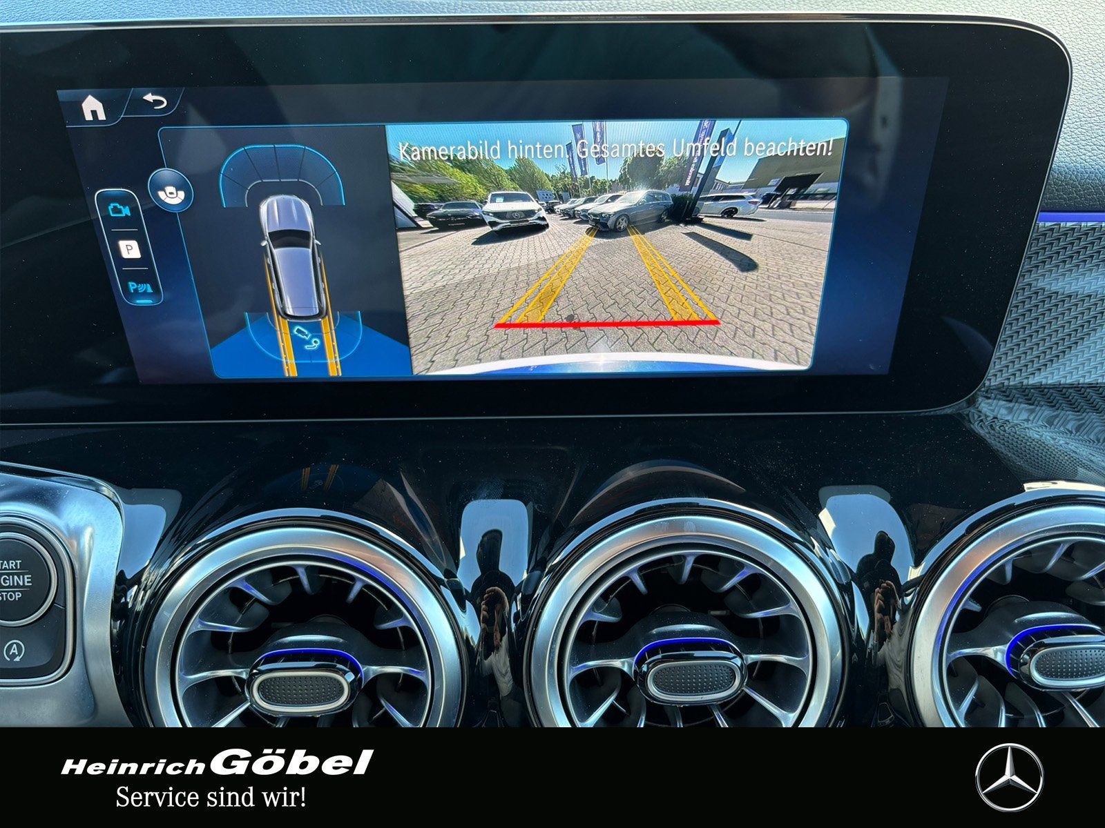 Fahrzeugabbildung Mercedes-Benz GLB 200 d AMG*PANO*AHK*TOTWINKEL*AMBIENTEBEL