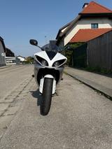 Yamaha R1 RN22 - YAMAHA R1 RN 22