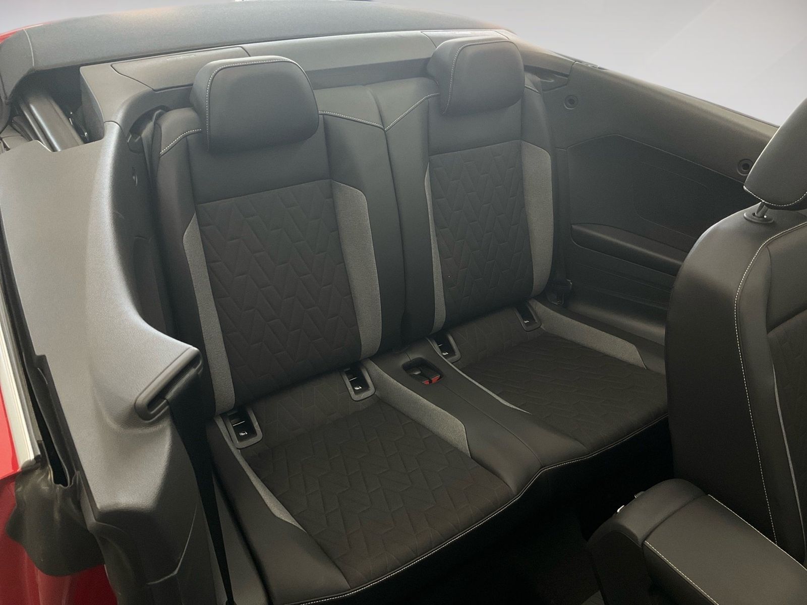Volkswagen T-Roc - Bild 10
