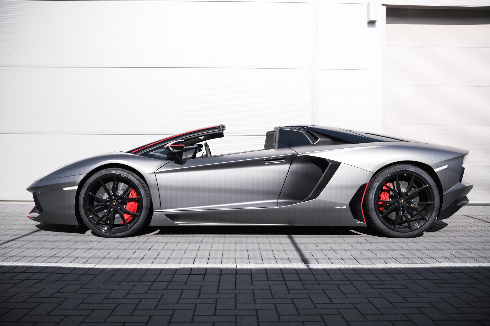 Lamborghini LP 700-4 Roadster Pirelli Edition 1of100-Lift