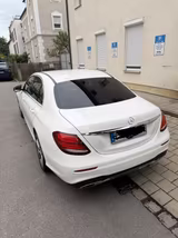 Mercedes-Benz E 250 AMG Line - Mercedes-Benz 250: Limousine