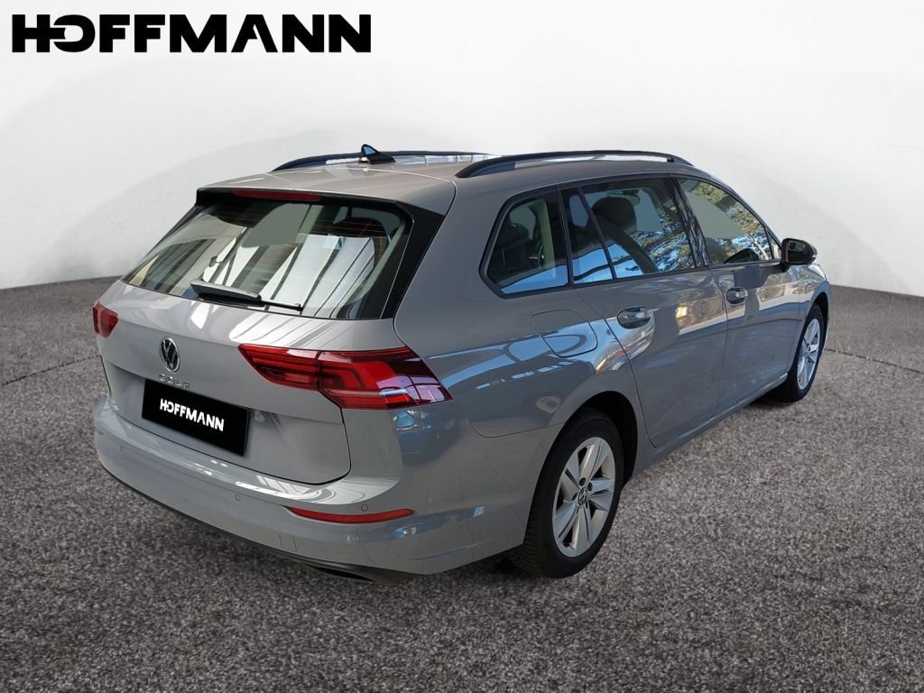 Fahrzeugabbildung Volkswagen Golf Variant 1.5 TSI Life AHZV LED
