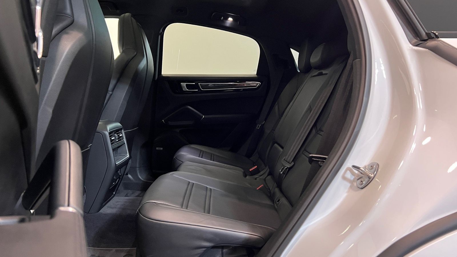 Porsche Cayenne Coupe Standh. AHK Luftf. Matrix 18W. HuD foto 17