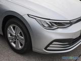Volkswagen Golf 8 Var. 1.5 eTSI Life DSG ACC AHK Navi Sitzh - Gebrauchtwagen in Nürnberg