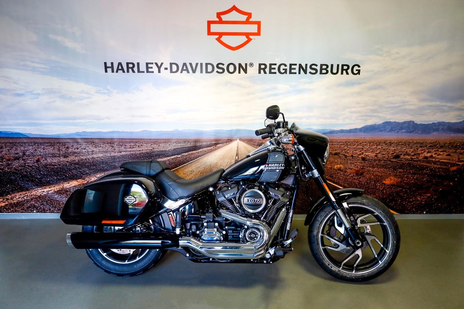 Harley-Davidson FLSB Softail Sport Glide 107