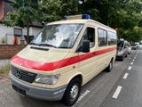 Mercedes-Benz Sprinter 312D*DRK*TOP ZUSTAND*8-SITZER*2.HD*AHK*