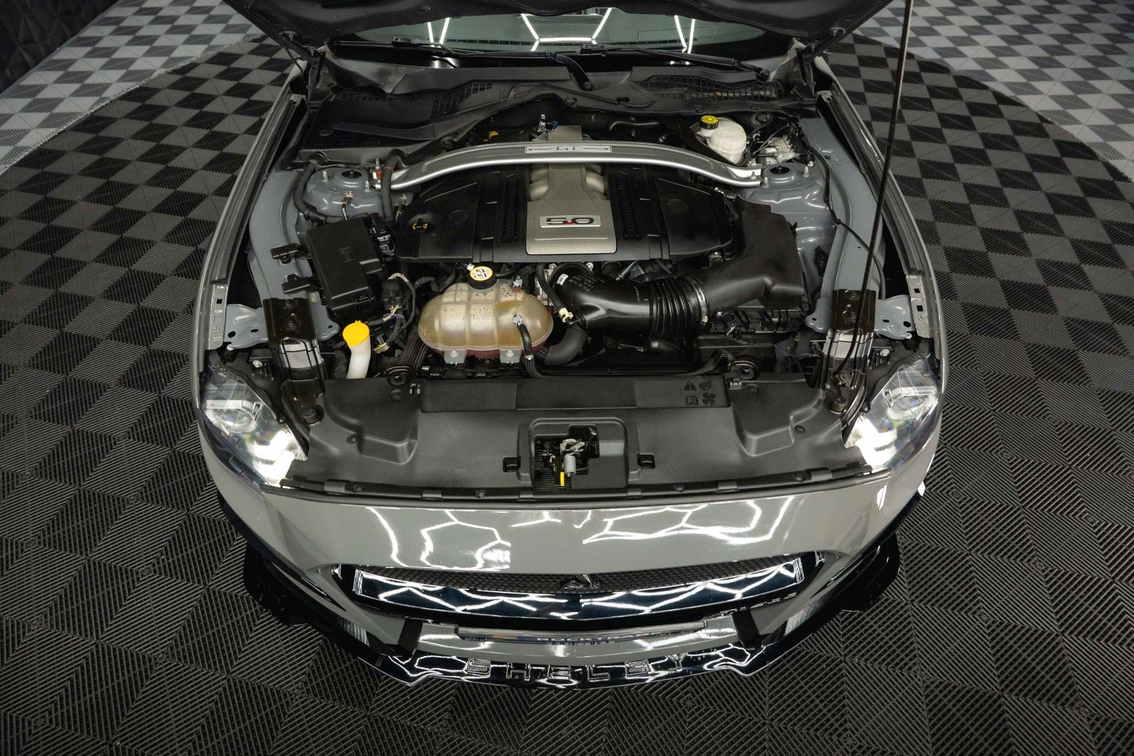 Fahrzeugabbildung Ford Mustang Shelby GT 500 5.0 V8 PREMIUM Performance