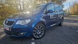 Volkswagen Touran Freestyle*KLIMA*SHZ*7 SITZE*TEMPO* - Volkswagen Touran aus 2010: Freestyle
