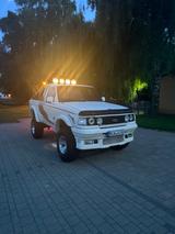 Ford Ranger Oldtimer 2. Gen  - Ford Ranger mit Benzin-Antrieb: Geländewagen