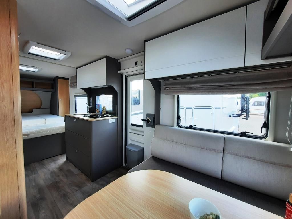 Fahrzeug Übersicht 10 Fahrzeugabbildung LMC Videro 450 D Verfüg./Sparen Sie 6.331,- €