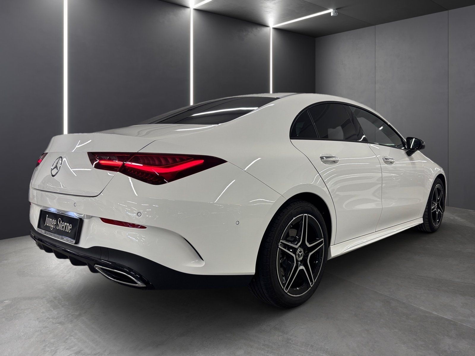 Fahrzeugabbildung Mercedes-Benz CLA 200 AMG*Pano*Distro*360°*Totwink*Night*Sound