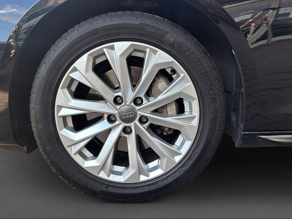 Audi A4 Avant Advanced 40 TFSI 150(204) kW(PS) S tron