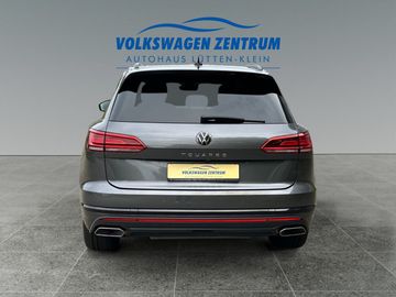 Volkswagen Touareg - 4