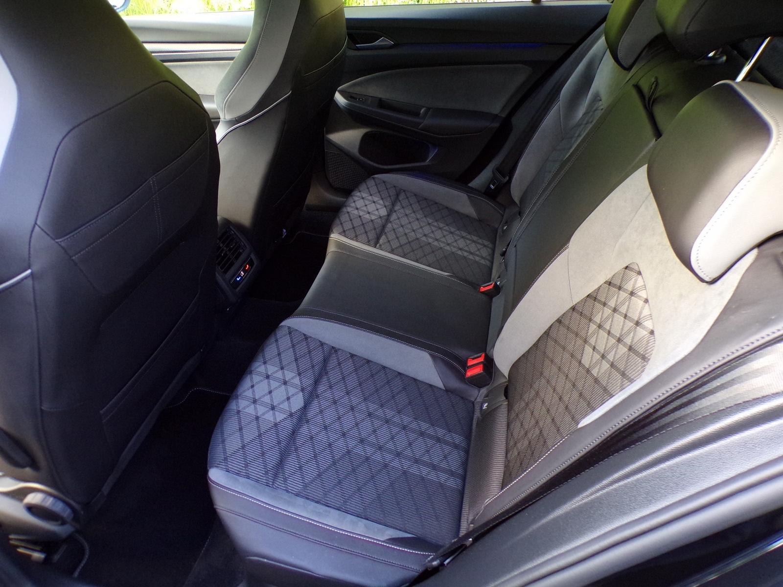Volkswagen Golf VIII 2.0 TSI DSG R-LINE / AHK+18'+KAMERA, миниатюра 21