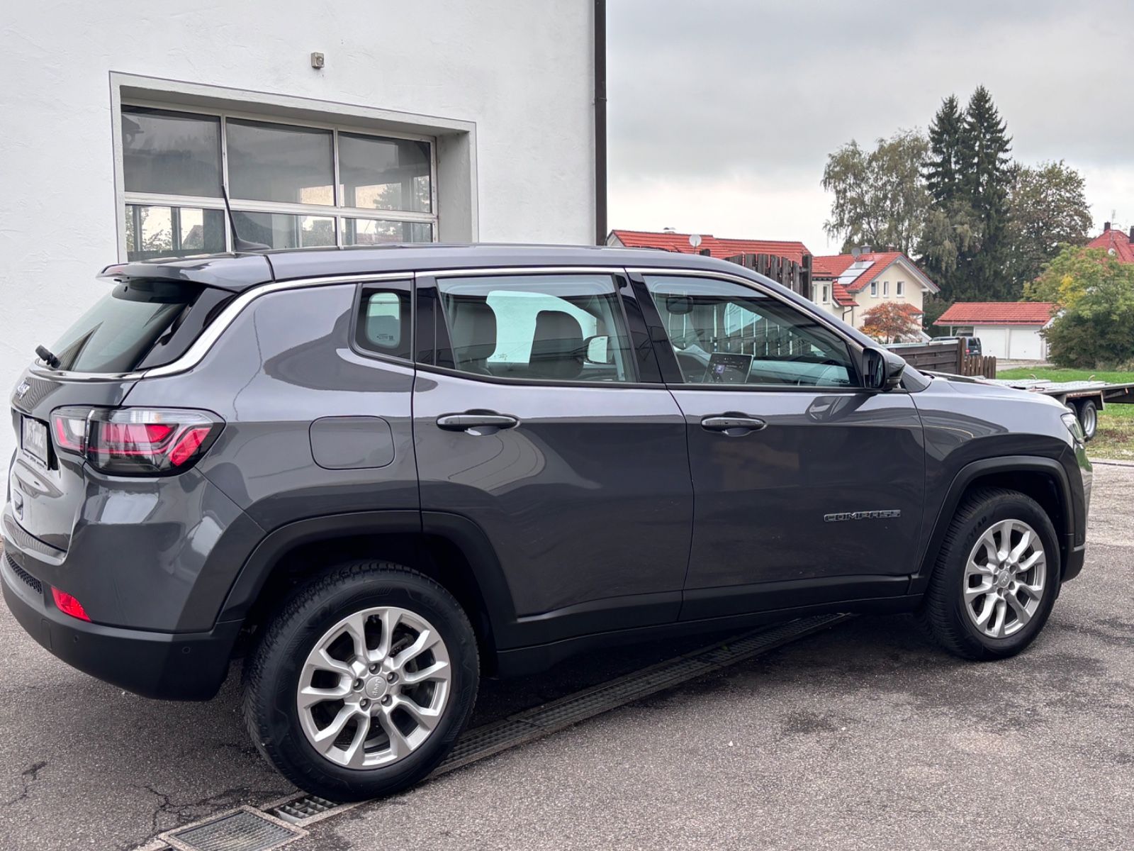 Jeep Compass Altitude Mild-Hybrid*Sitzh.*Kamera*LED* imagem 3