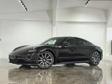 Porsche Taycan Perf.Batterie+NightVision ACC BOSE Chrono - Porsche Taycan: Automatik