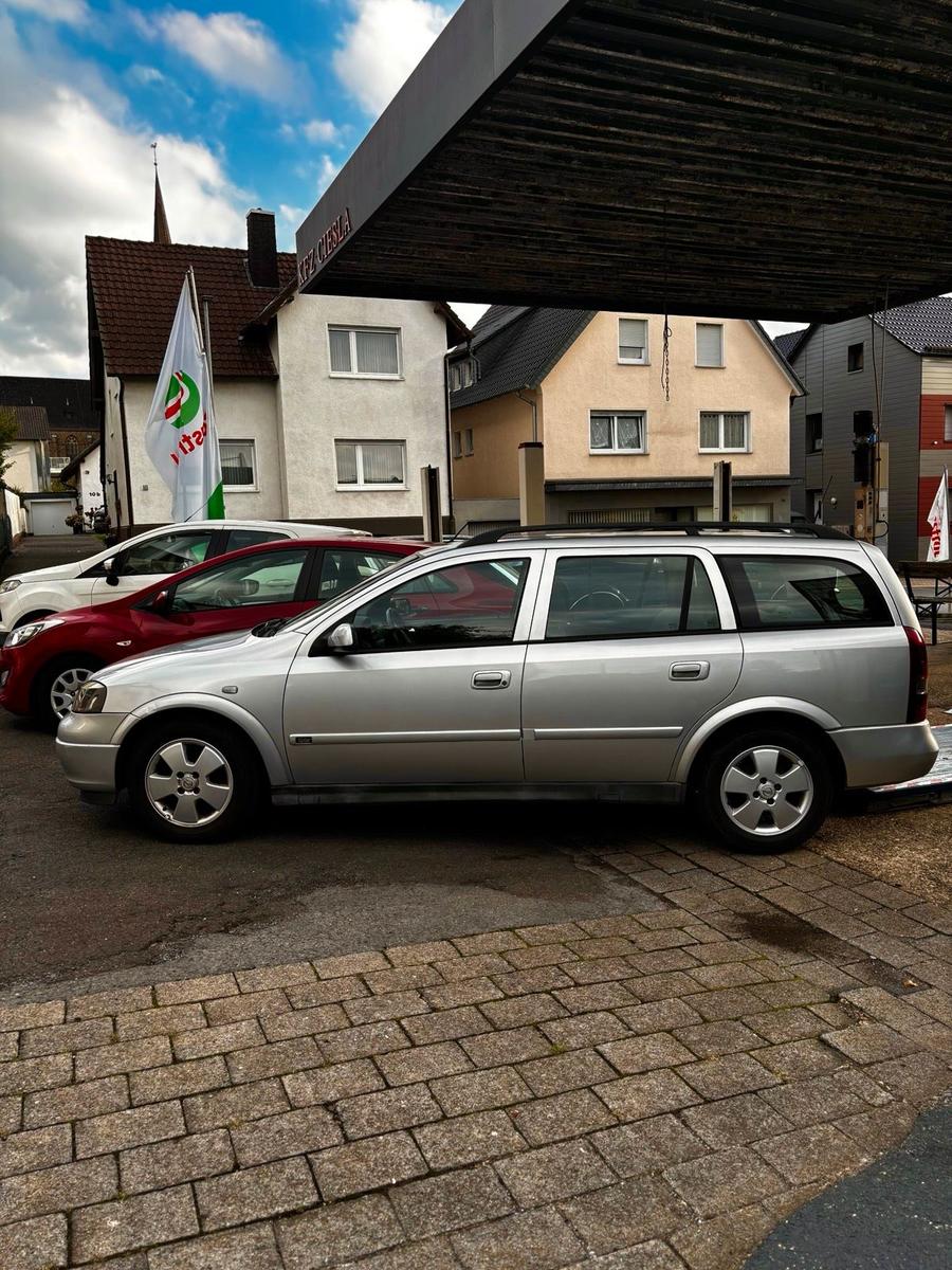 Opel Astra 2004 — engine 101 HP (74kW)