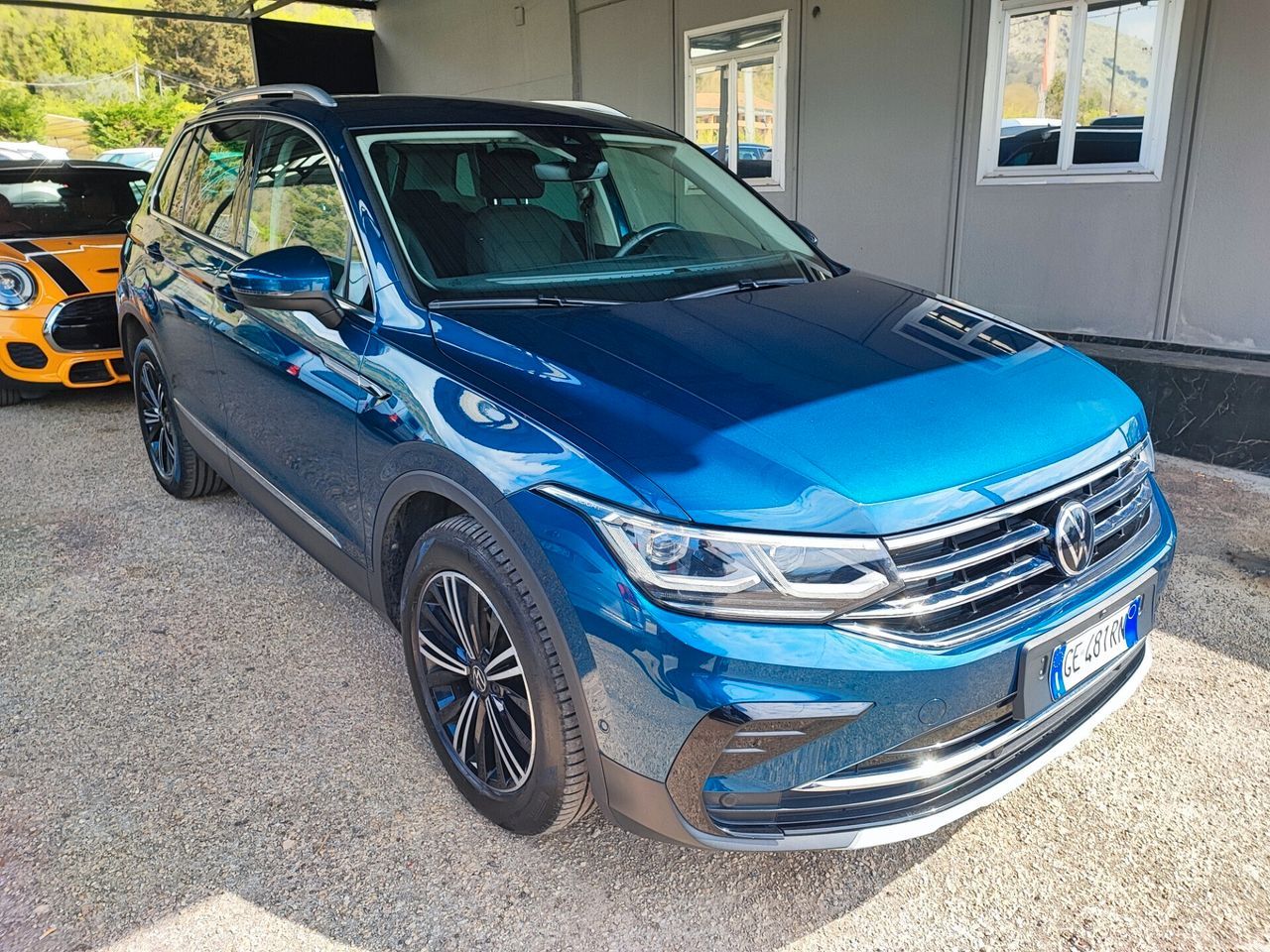 Volkswagen Tiguan 2.0 TDI 150 CV SCR DSG 4MOTION imagem 3