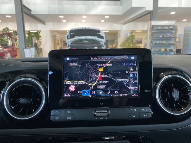 T 180 PROGRESSIVE LED MBUX RFK Tempomat Navi