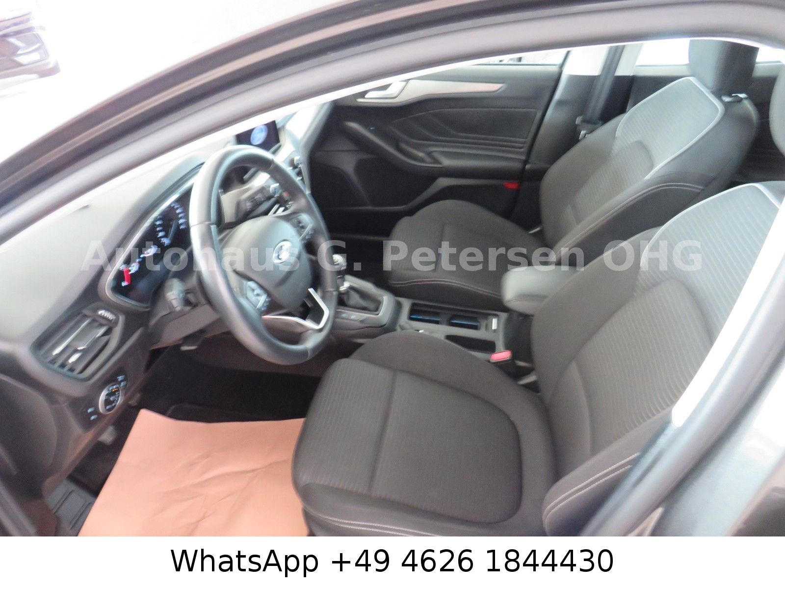 Fahrzeugabbildung Ford Focus 1,5 Titanium Turnier*Tempo*SHZ*LM 16*