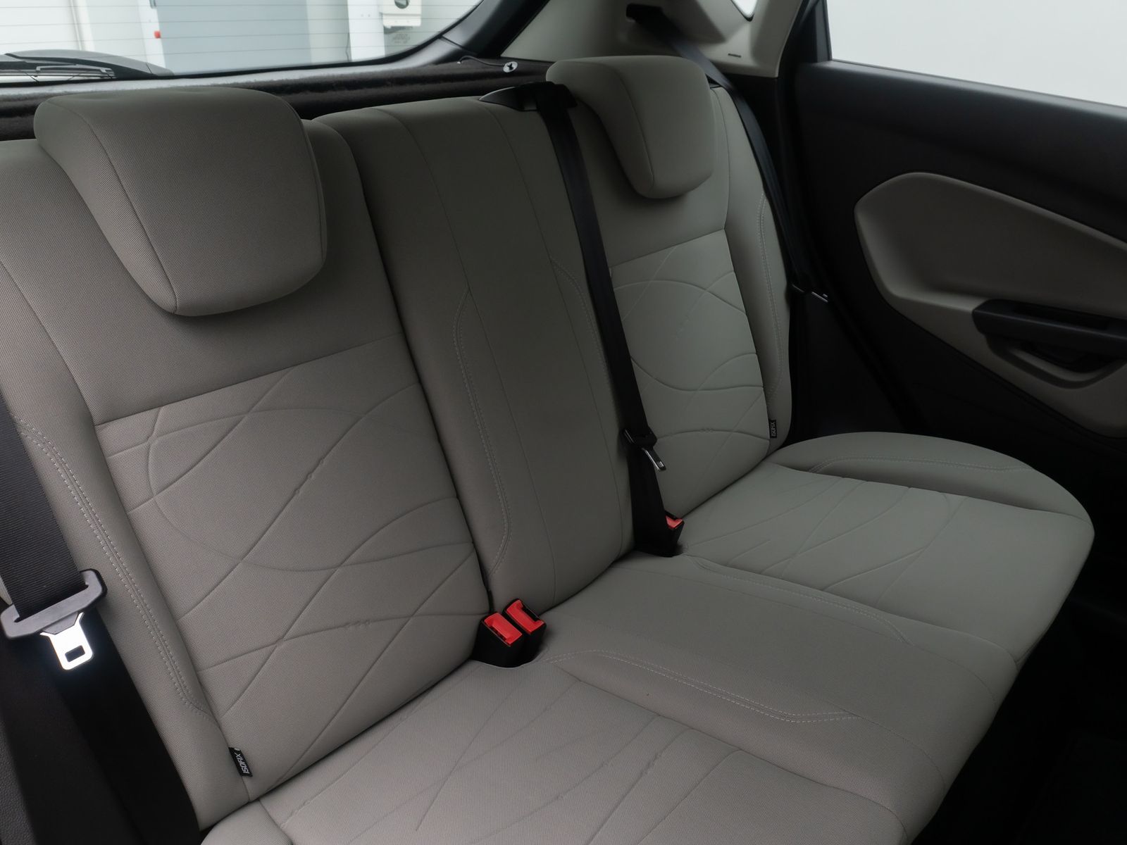 Fahrzeugabbildung Ford Fiesta Trend Aut PDC EasyDriver SoundPaket Stoff