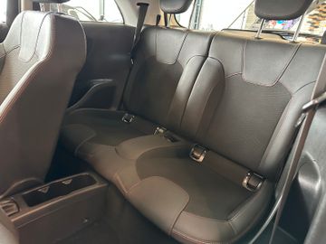 MYAUTOCENTER – Gebraucht- und Jahreswagen mit Werkstattservice in Pfaffenhofen Opel Adam S *2. Hand*Klima*SHZ*PDC*Lenkradheizung*