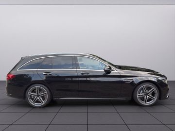 Mercedes C 63 AMG - 7