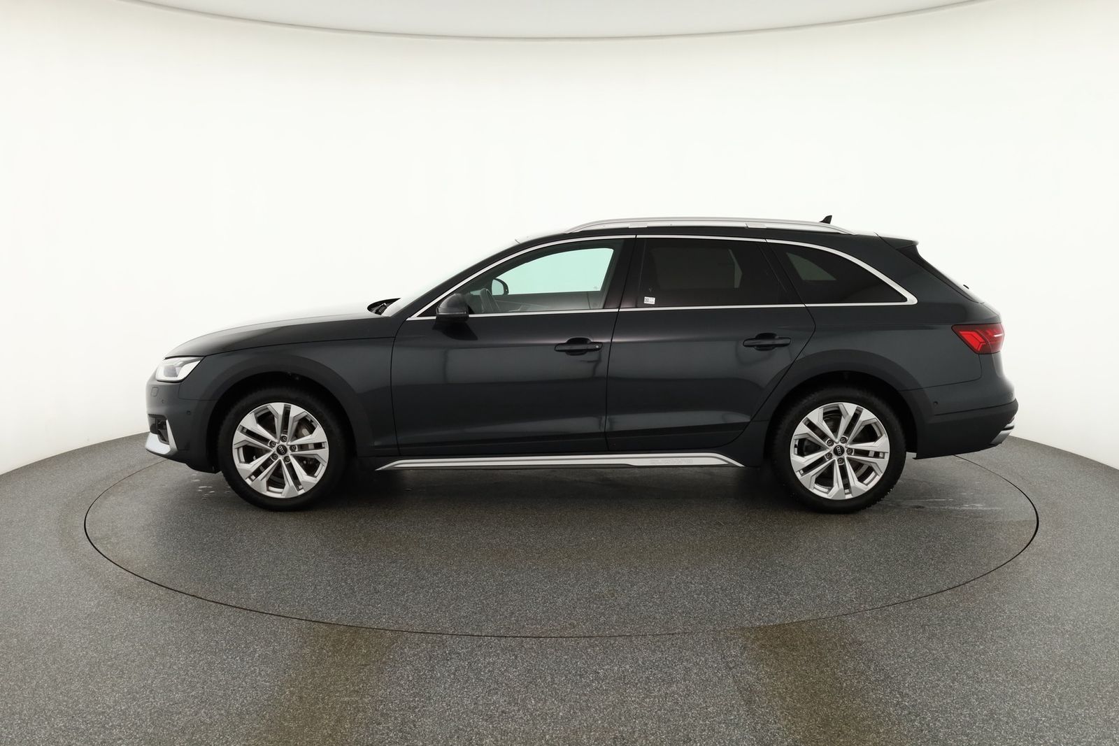 Audi A4 Allroad Avant 40 TDI Quattro Aut. LED Navi AH imagem 2