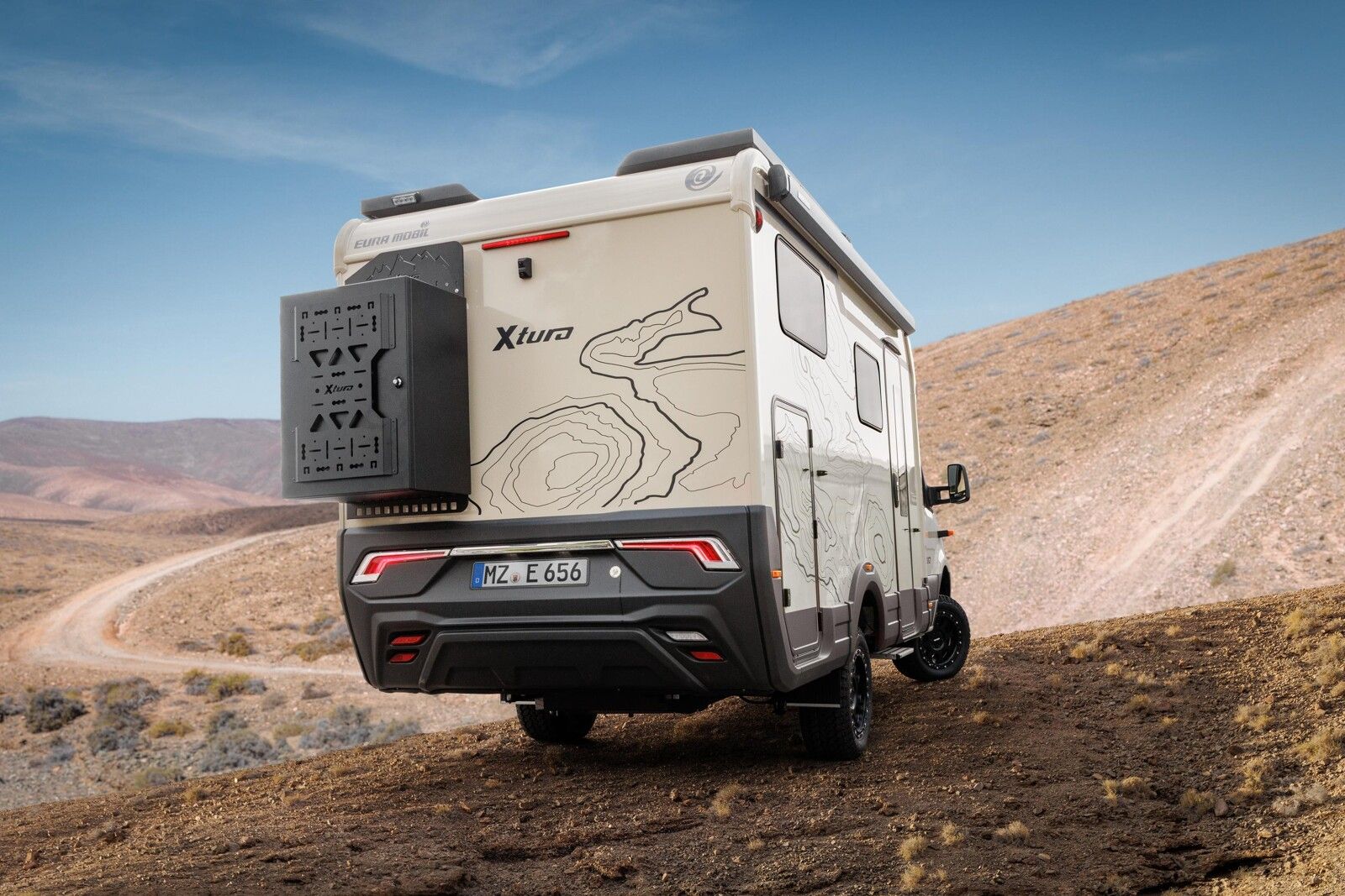 Fahrzeugabbildung Eura Mobil Xtura XT 656 HB Dachzelt, Allrad 4x4, Solar, RFK