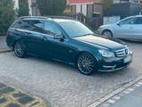 Mercedes-Benz C 250 T CDI Harmann Kardon, Allwetter AMG-Line