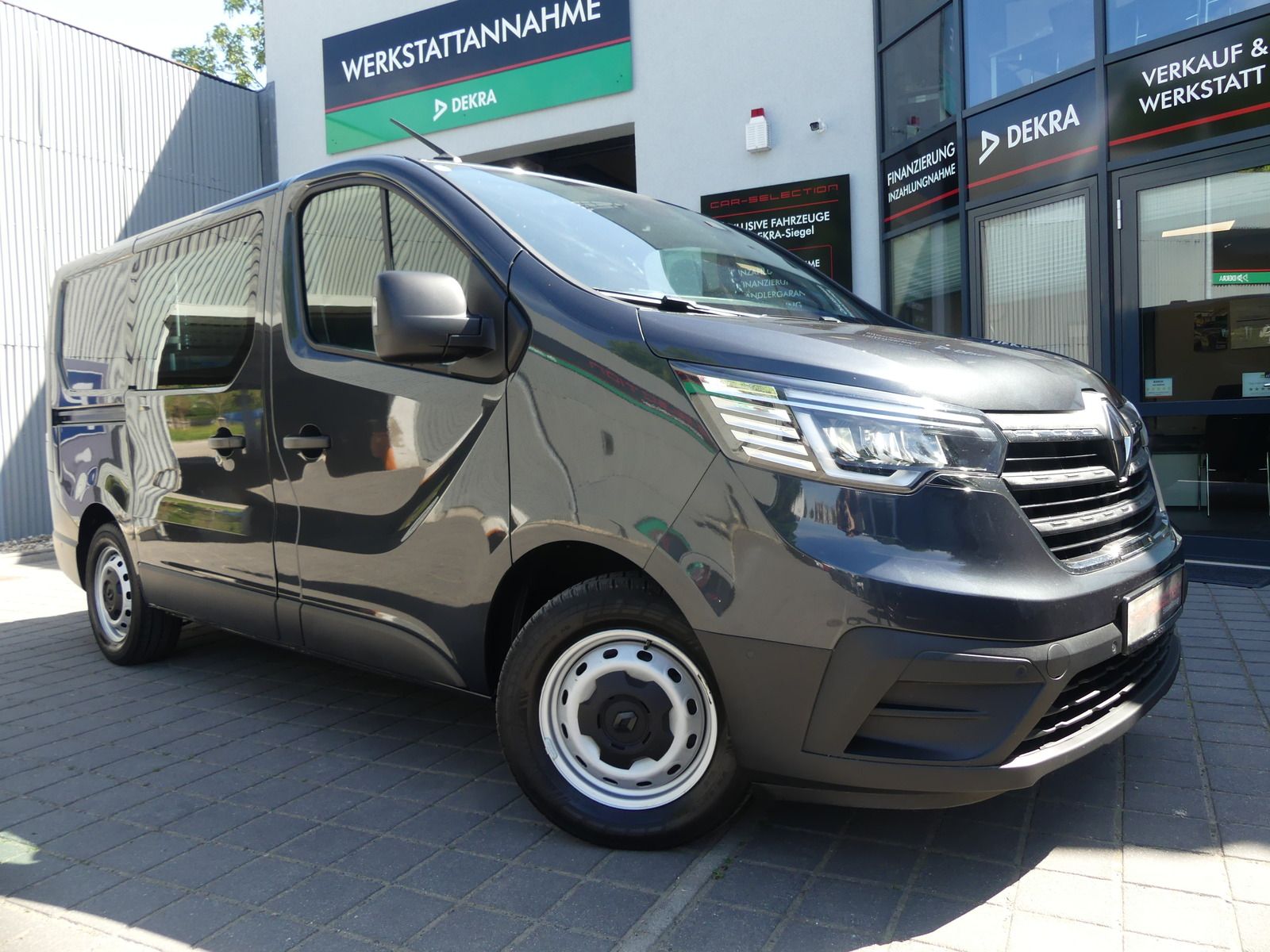 Renault Trafic Kasten 2.0 dci L1H1 SORTIMO