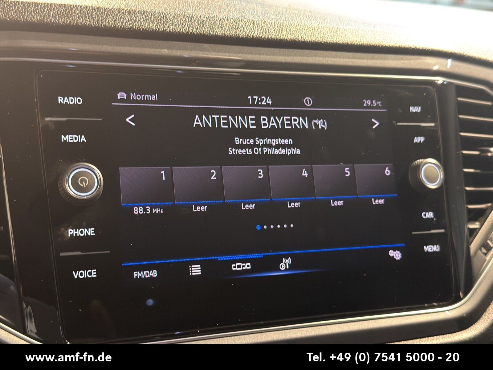 T-ROC 1.5TSI DSG R-LINE | LED | NAV | RFK | KESS