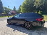 BMW 520i Touring G31, M-Paket, Leder, 20" - BMW 520: 520i M Paket