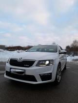 Skoda Oktavia RS - Skoda: Oktavia