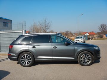 Audi Q7 - 12