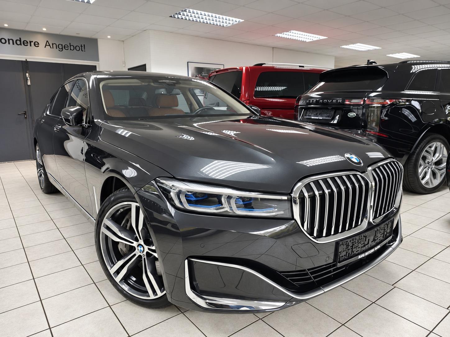 BMW 750