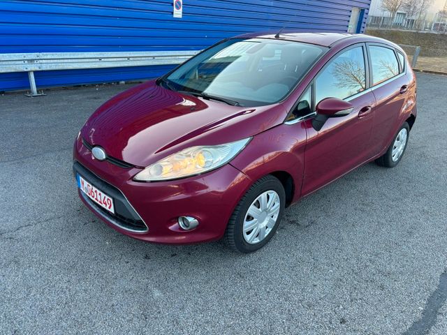 Ford Fiesta Titanium 1,6D 90PS Tüv 09/2025