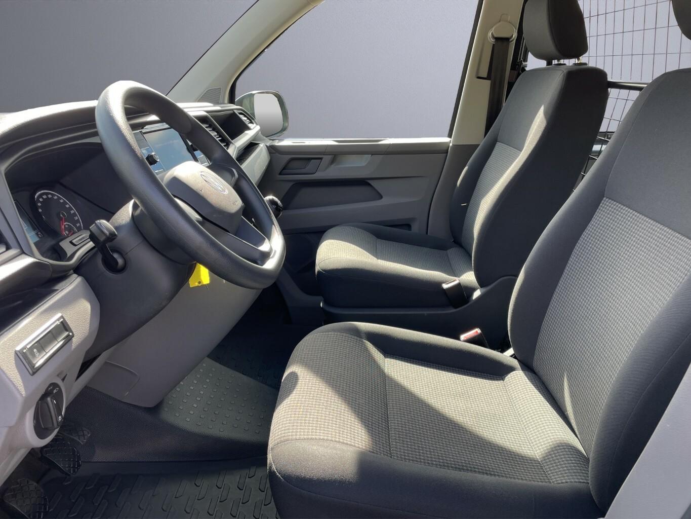Volkswagen T6.1 Transporter Kombi 4Motion 2.0 TDI AHK Kamer