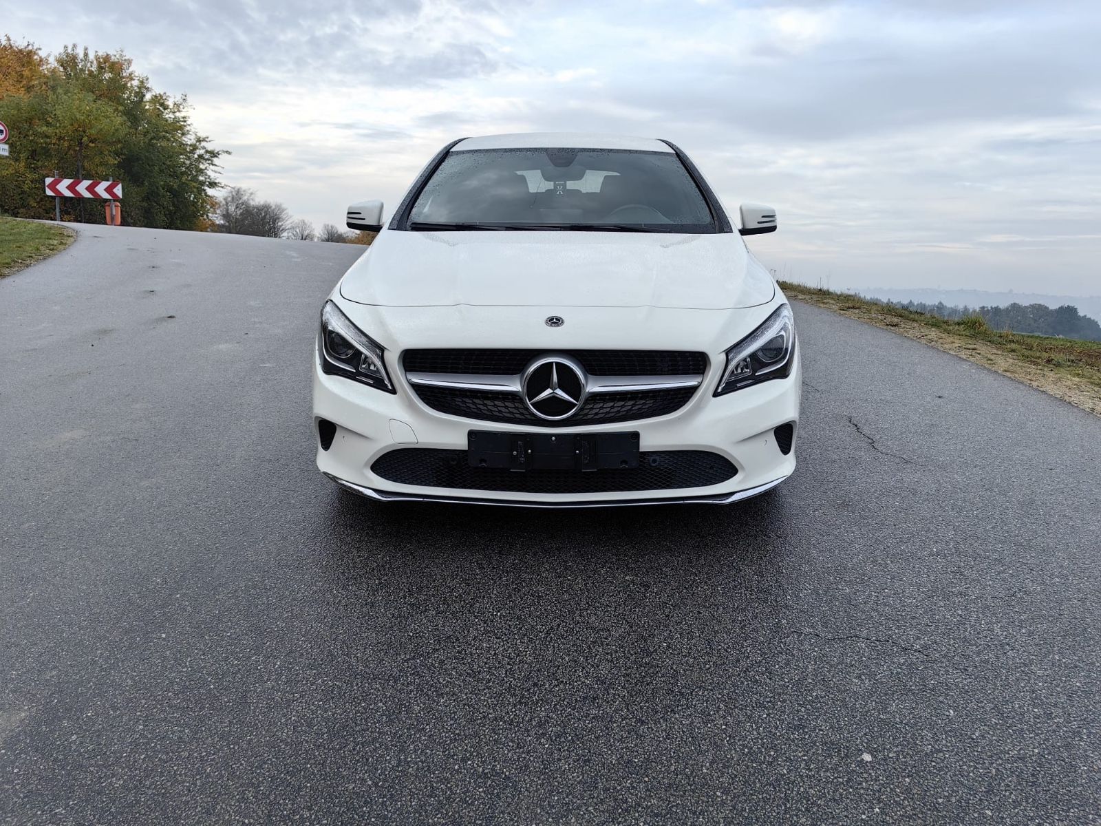 MERCEDES-BENZ CLA 220 d Shooting Brake CDI